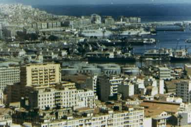 阿尔及利亚首都阿尔及尔海滨