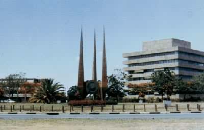 赞比亚首都卢萨卡的铜铸纪念碑