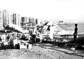 贝鲁特海滨“白沙滩”