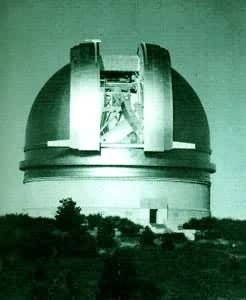 美国帕洛马山天文台5米反射望远镜的圆顶室