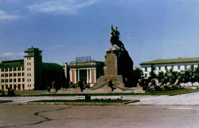 蒙古首都乌兰巴托市苏赫巴托尔广场