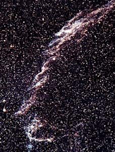 天鹅座网状星云（NGC 6992）