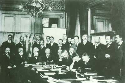 第一次索尔维会议与会者合影（1911）