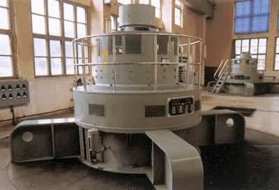 中国制造的立式水轮发电机