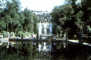 罗马蒂沃利的埃斯特别墅，文艺复兴时期建造