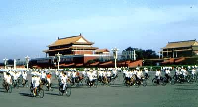 北京自行车交通一瞥