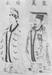 图10　《三礼图》中的皇帝衮冕图、皇后祎衣图