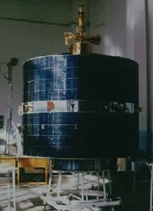 第一颗试验通信卫星