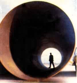 70年代制成的大直径钢管，直径2540毫米