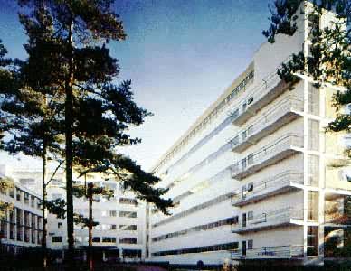 芬兰帕伊米奥结核病疗养院，芬兰现代主义建筑名作，1929～1933年建，A.阿尔托设计