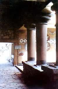 克里特岛米诺斯王宫大楼梯间，爱琴文化遗址，约公元前第2千纪