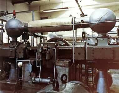 纺织厂供气站的空气压缩机