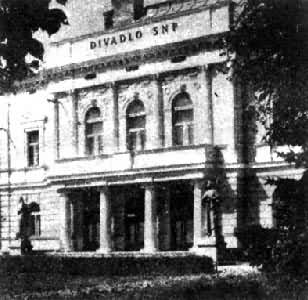 布拉格民族剧院