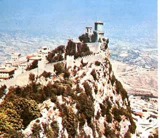 圣马力诺的拉罗卡城堡（建于14世纪）