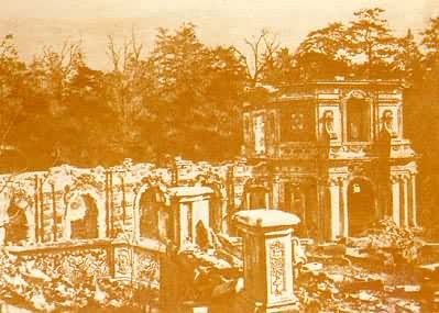 英法联军焚烧后的圆明园欧式宫殿残迹——谐奇趣左翼八角亭
