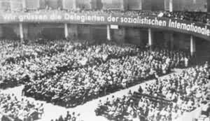 社会党国际在法兰克福召开成立大会(1951)