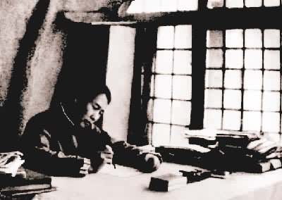 毛泽东在延安窑洞中撰写《论持久战》(1938)