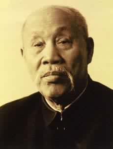 董心武 (1885-1975)