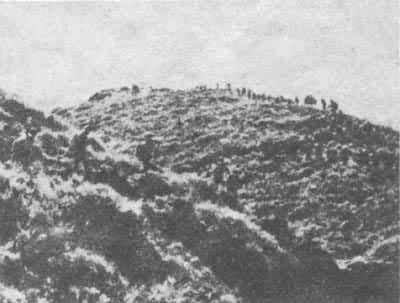 八路军第386旅部队向伏击地区开进