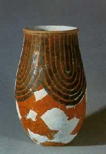 红山文化彩陶罐