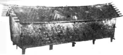 大波那墓葬的铜棺