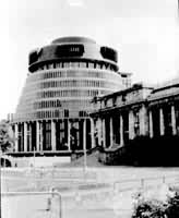 新西兰议会大厦外景。因外形似蜂窝，故称“蜂房”