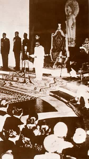 R.普拉萨德总统主持印度共和国成立典礼(1950年1月26日)