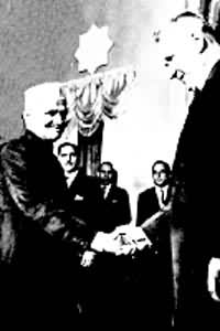 印苏两国领导人在塔什干会议上