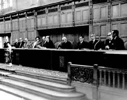 1980年第14届海牙国际私法会议开幕式主席台