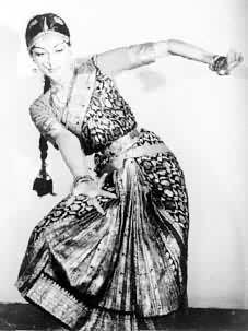 婆罗多舞的舞姿