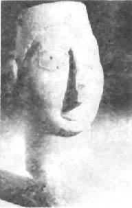 乌鲁克文化的雪花石膏人头雕像　布拉克遗址出土
