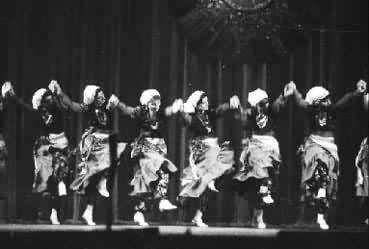 土耳其传统舞蹈中的女子舞蹈