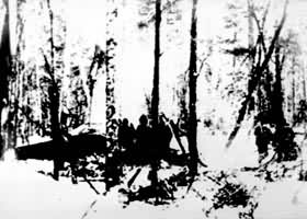 1939年冬，抗日联军第1路军在辽吉边地区作战时的野营生活