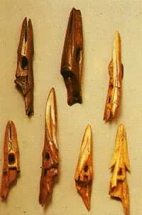北美古代爱斯基摩文化象牙和骨制鱼镖