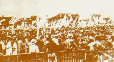 上海市市民为五卅惨案举行大会，反对英、日帝国主义