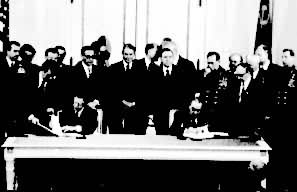 美、苏在日内瓦草签《关于限制战略性进攻武器条约》(1979年6月14日)