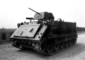 美国M113A1履带式装甲输送车