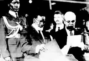 非洲大陆最后一个殖民地——纳米比亚宣布独立(1990年3月21日)