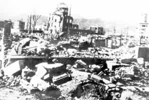 日本广岛核爆炸后的废墟