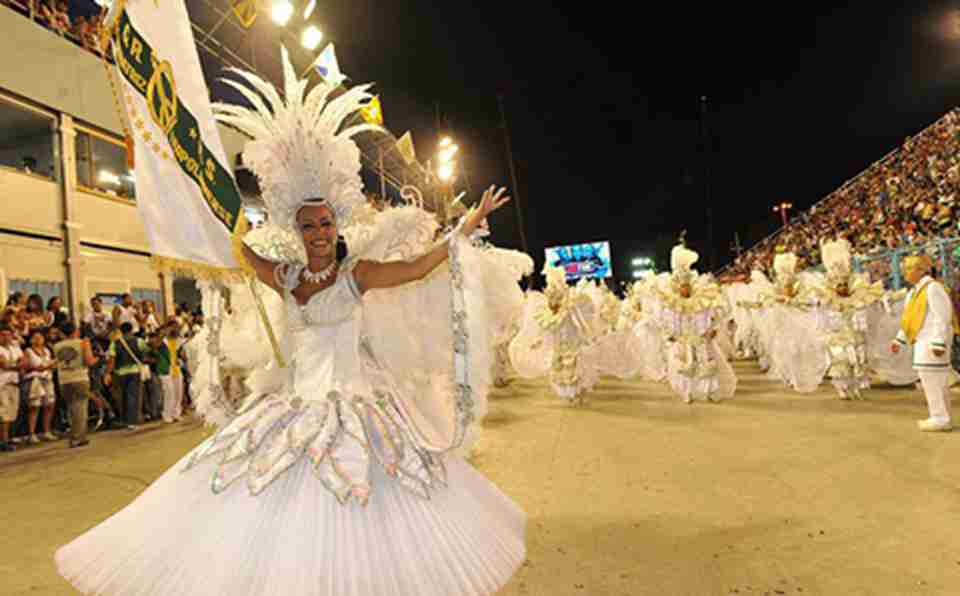 里约热内卢被誉为“狂欢节之都”