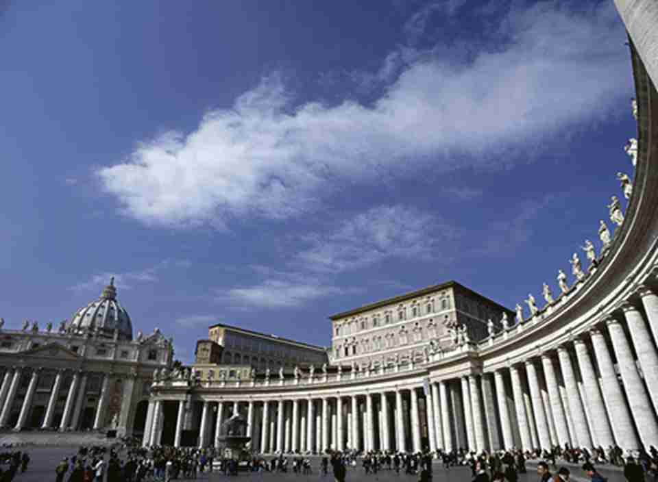“麻雀虽小，五脏俱全”，梵蒂冈有自己的一整套机构和部门