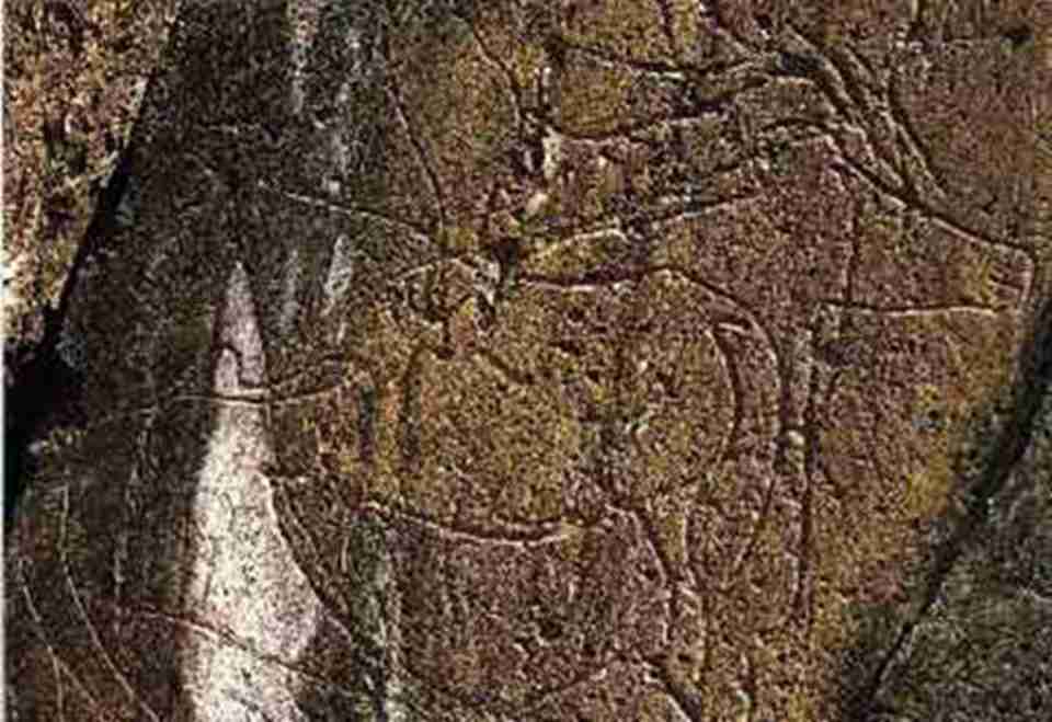 旧石器时代的岩石动物雕刻画