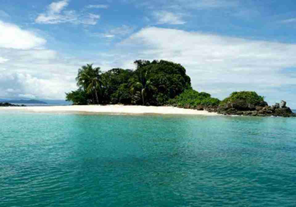 柯义巴岛国家公园及其海洋特别保护区位于巴拿马西南海岸