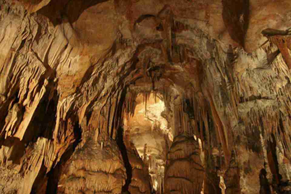 阿格泰列克洞穴和斯洛伐克喀斯特是欧洲喀斯特地形研究的最大地区
