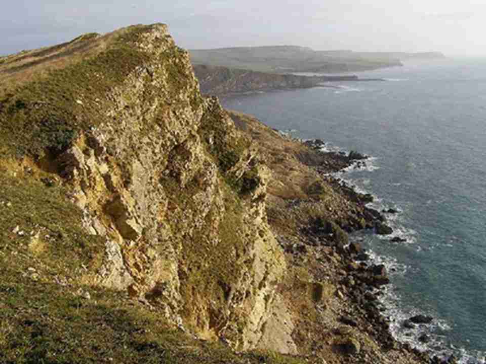 多塞特和东德文海岸位于英国南部英吉利海峡