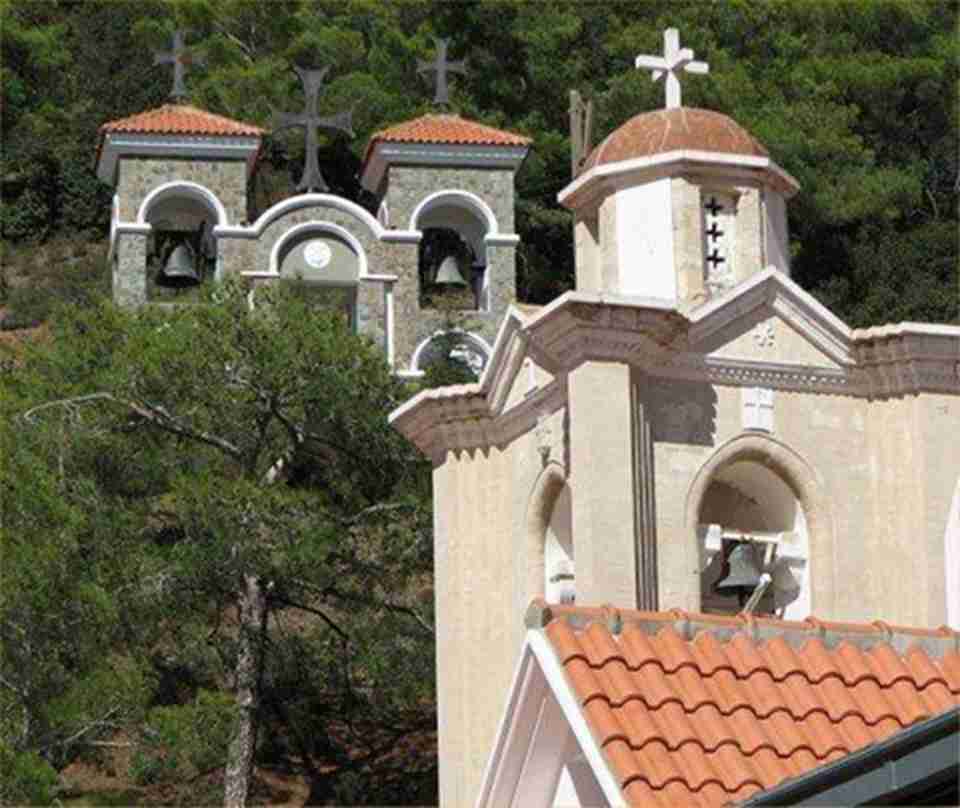 特罗多斯地区的彩绘教堂位于塞浦路斯的特罗多斯山区