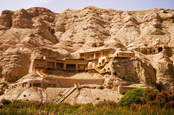 全国重点文物保护单位：克孜尔千佛洞