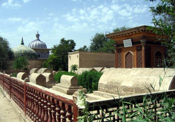 喀什地区莎车县:叶尔羌汗国王陵