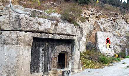 全国重点文物保护单位：小南海石窟